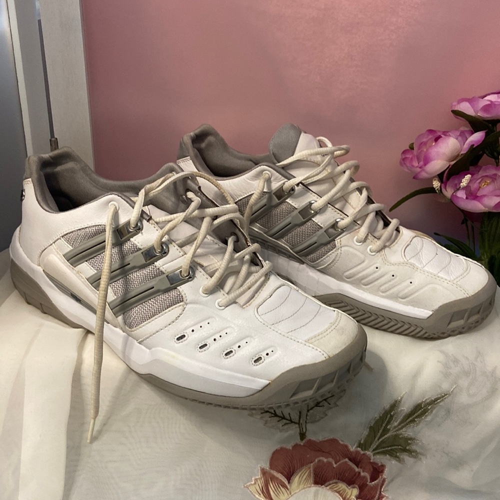 Adidas GeoFit shoes, white/gray Size: 10.5